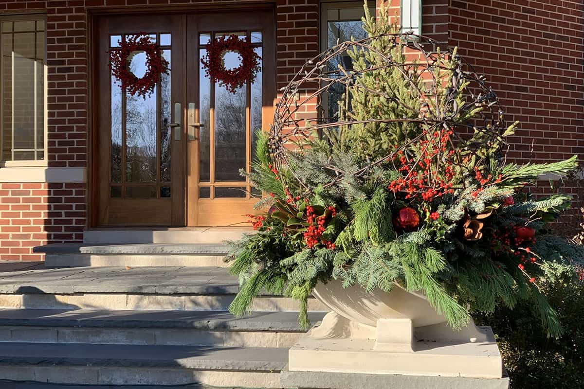 Sculptural Winter Container for Illinois