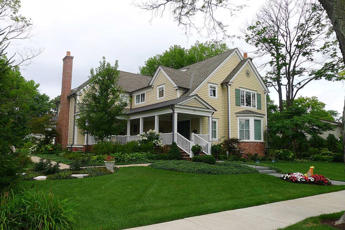 park-ridge-il-front-yard-landscape