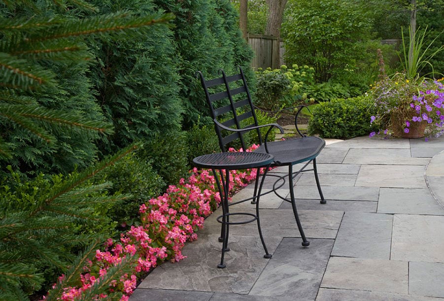 Bluestone Pool Deck in Winnetka